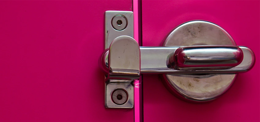 Childproof Gate Lock in Salinas, California
